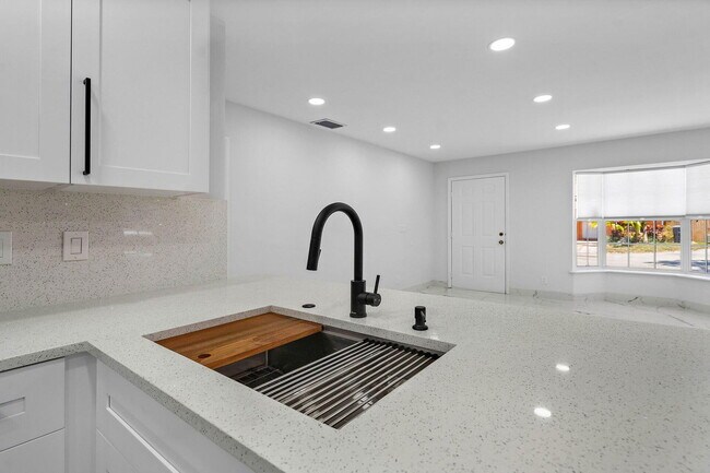Foto del edificio - Boynton Place Circle, Boynton Beach, FL 33...