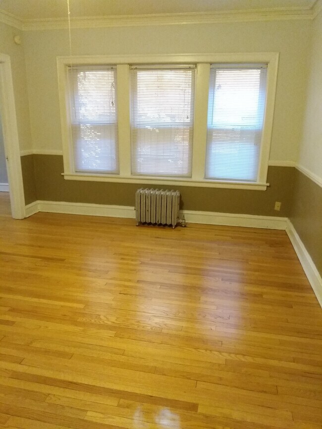Foto del edificio - 7421 N Winchester Ave