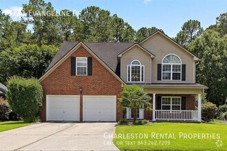 Building Photo - 8721 Evangeline Dr