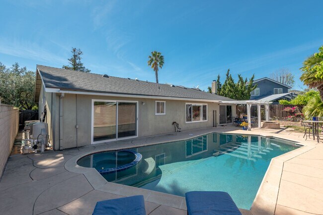 Building Photo - 4 Bed | 2 Bath | Pool & Spa | RV Access | Newbury Park