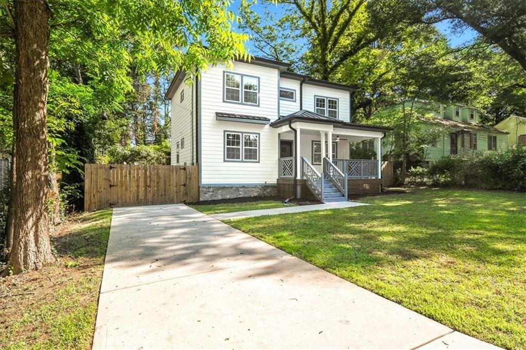 Primary Photo - 1415 Almont Dr SW