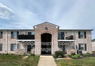 Building Photo - 2461 Crew Cir