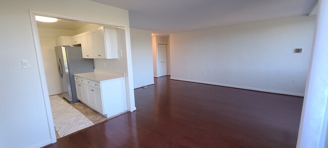 Foto del edificio - 10401 Grosvenor Pl