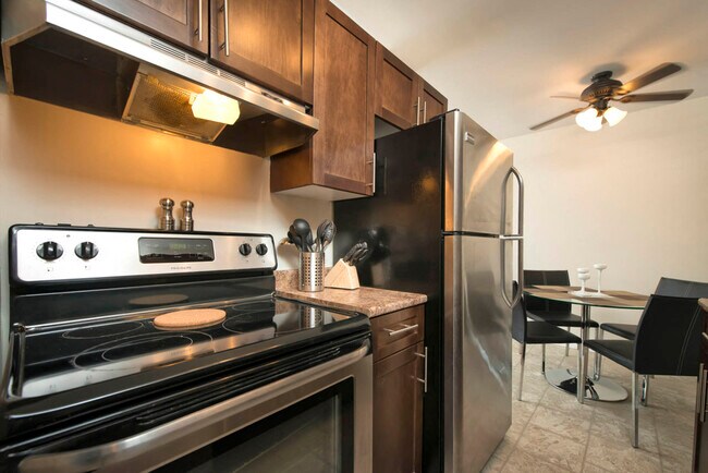 2 chambres - Cuisine - 433 Edison Apartment