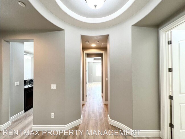 Foto del edificio - 2 br, 2 bath House - 9207 TESORAS DR #402