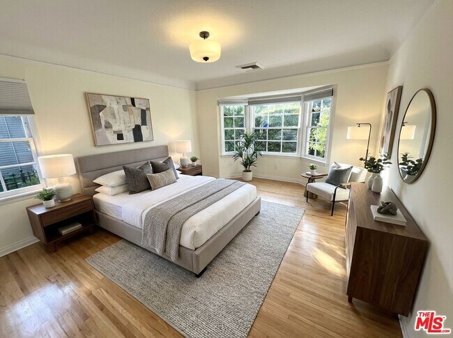 Foto del edificio - 958 N Vista St