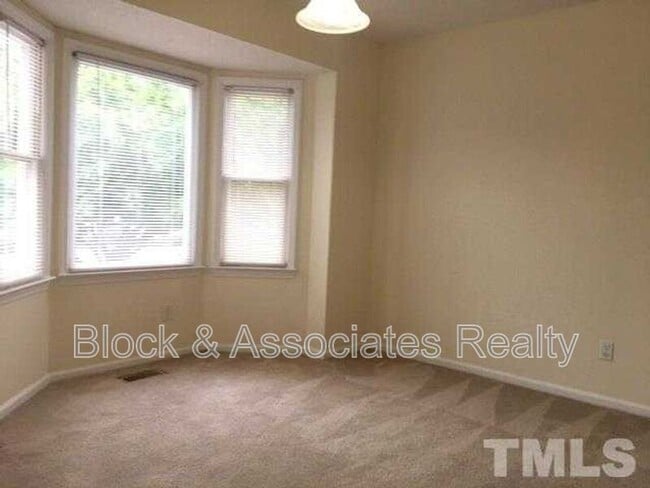 Building Photo - 2059 Trexler Ct.