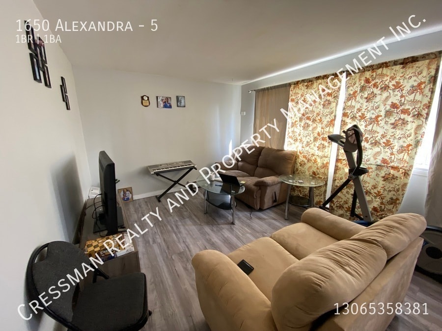 Photo principale - 1 bed 1 bath apartment located in Pioneer ...