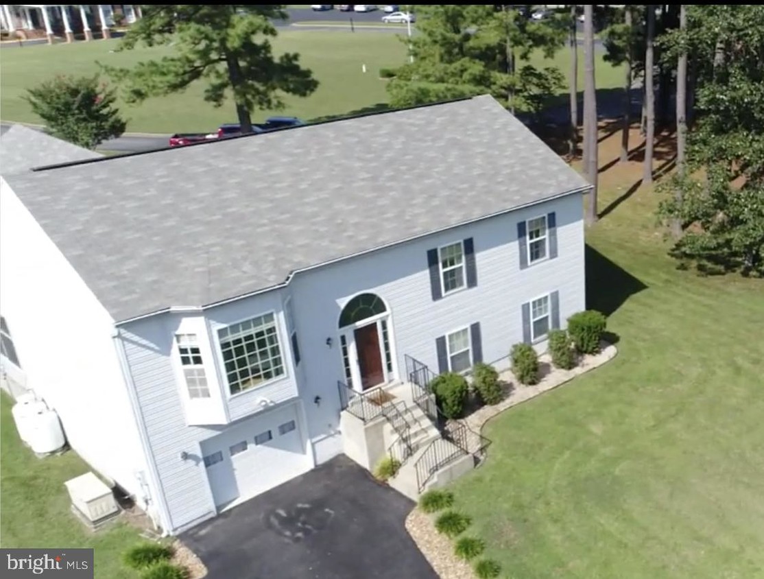 Building Photo - 2607 N Independence Dr