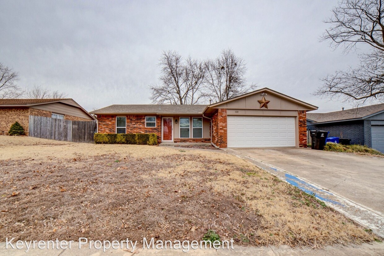 Primary Photo - 3 br, 3 bath House - 120 W Waco Pl
