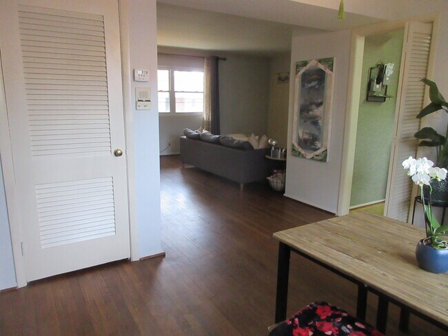 Foto del edificio - 3660 Peachtree Rd NE