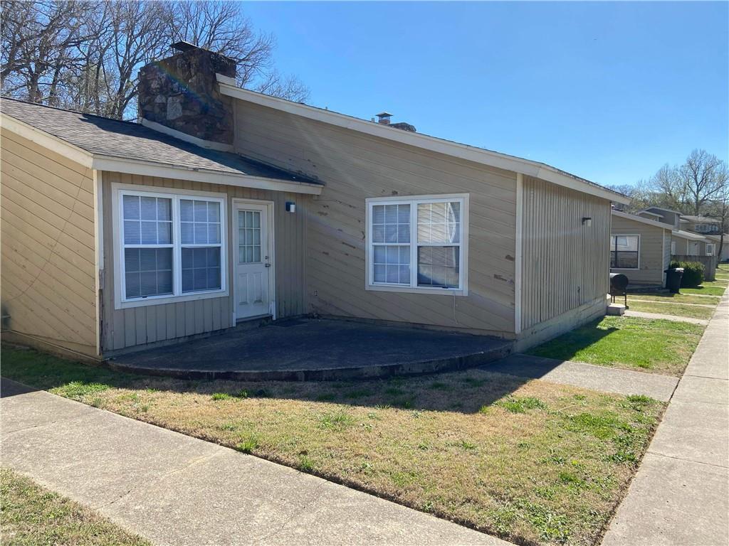 13783 Turnberry Ln Unit 112, Siloam Springs, AR 72761 Condo for Rent