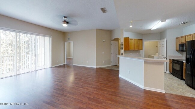 Building Photo - 785 Oakleaf Plantation Pkwy