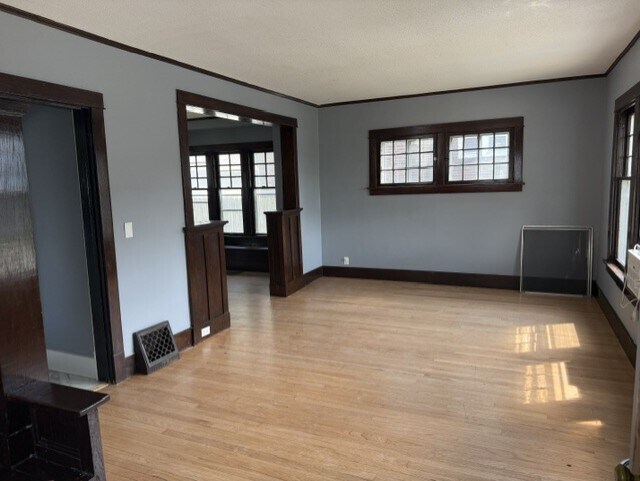 Foto del edificio - 1005 S 38th St