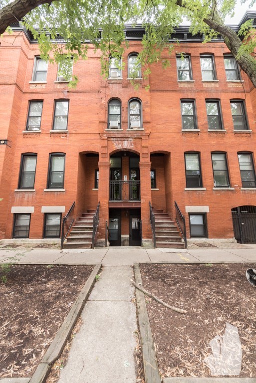 Foto del edificio - 1208 W Wrightwood Ave