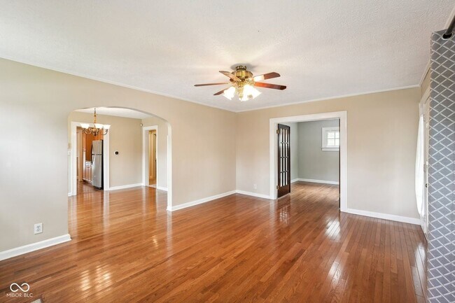 Foto del edificio - 1241 N Linwood Ave