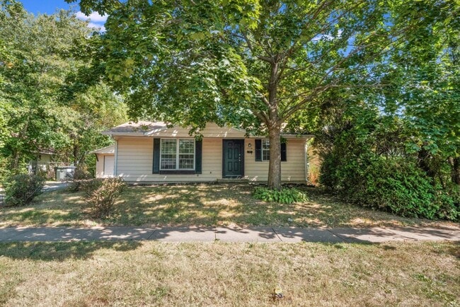 Building Photo - 3 BED / 1 BATH HOUSE IN URBANA WITH IN-UNI...