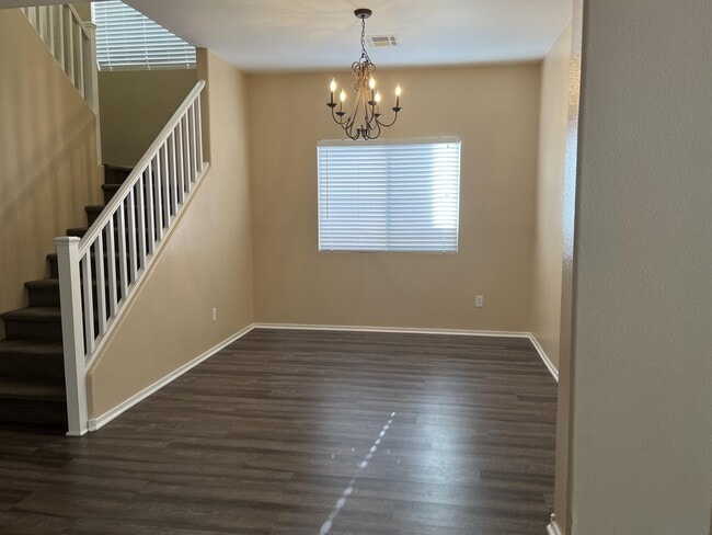 Foto del edificio - 1204 E Malibu Sands Ave