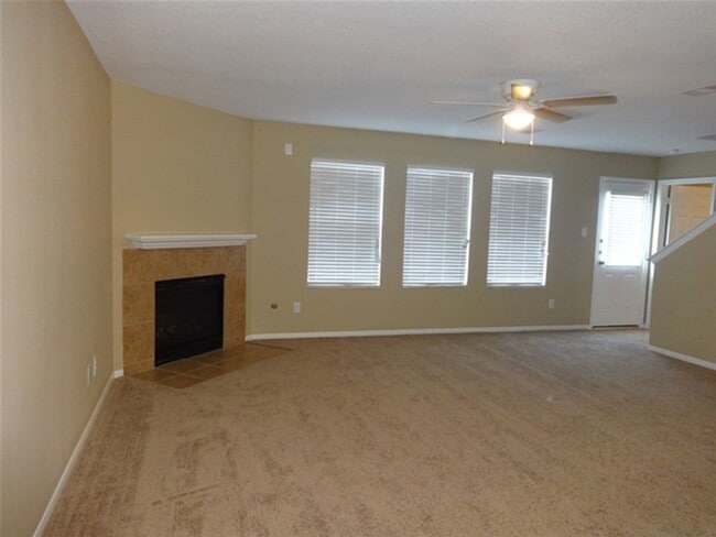 Building Photo - 19515 Providence Shore Way