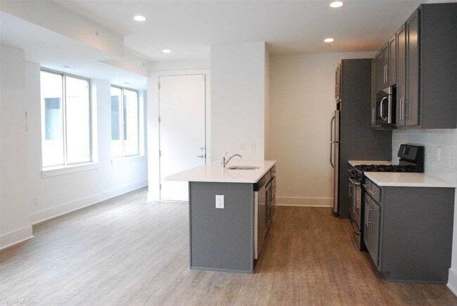 Building Photo - 3 br, 3 bath  - 1206 N 7TH ST Unit 3B