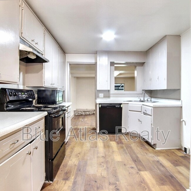 Foto del edificio - 1714 NW Dallas St