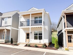 Building Photo - 1333 Meridian St