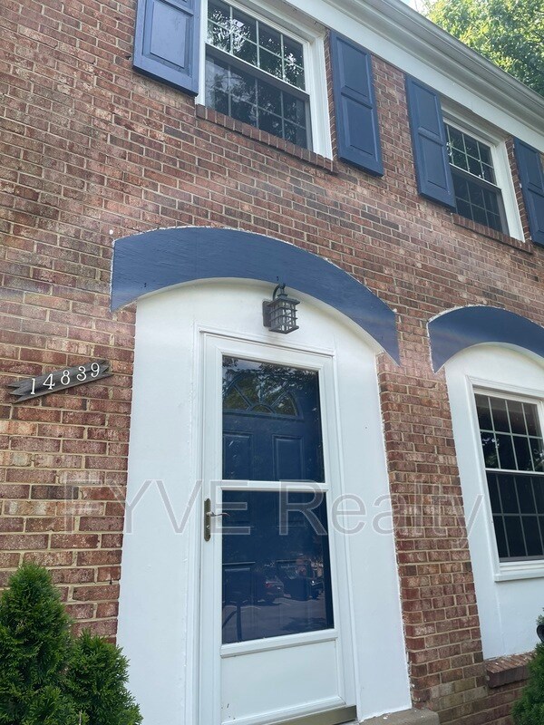 Foto del edificio - 14839 Haymarket Ln