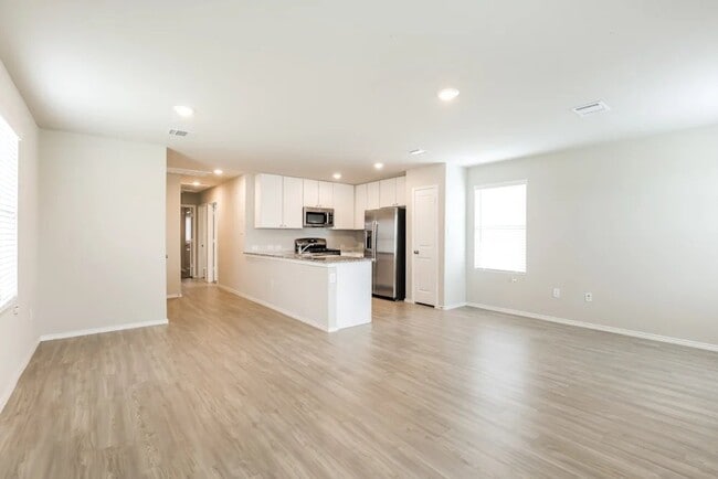 Building Photo - 4224 Southton Lk