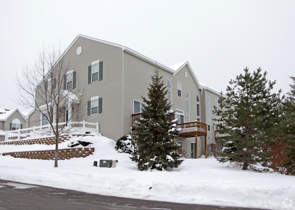 Foto del edificio - 1372-1386 White Oak Dr