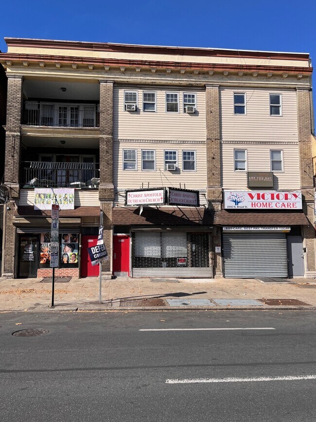 Foto del edificio - 4944 N Broad St