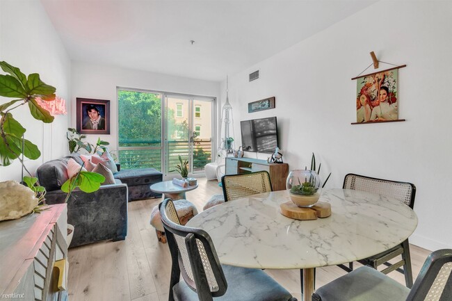Building Photo - 1 br, 1 bath Condo - 445 Island Avenue 311