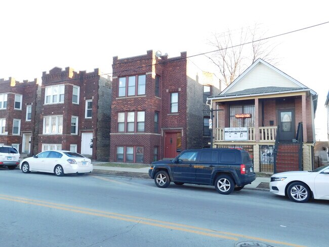 Foto del edificio - 3551 E 106th St