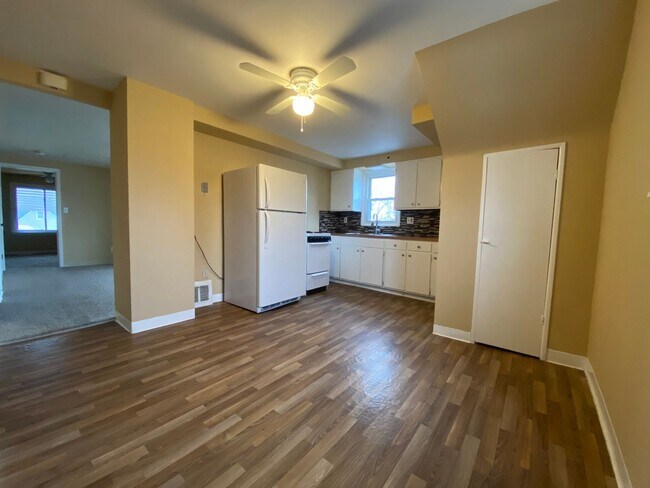 Foto del edificio - 5103 E 114th St