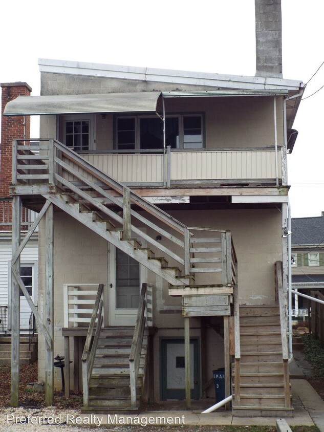 Foto del edificio - 45 E Main St