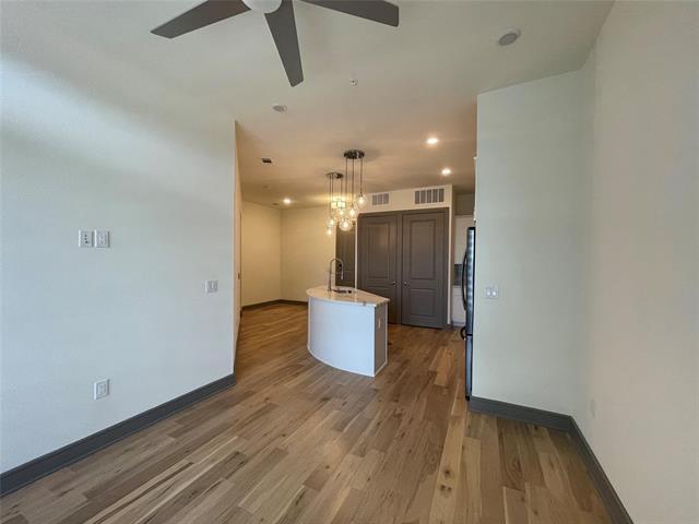 Foto del edificio - 2700 Old Denton Rd