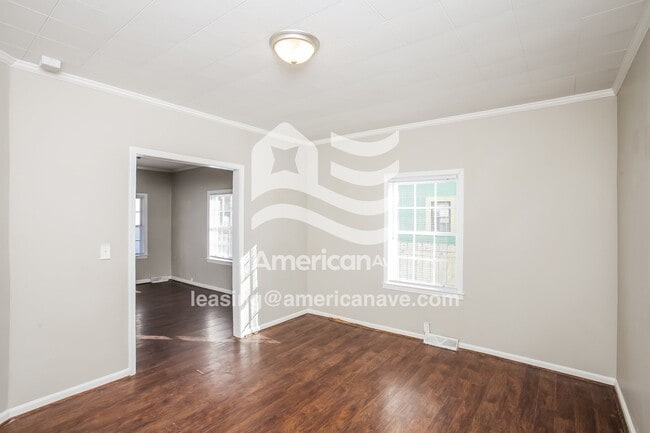 Building Photo - 1409 Highland Ave