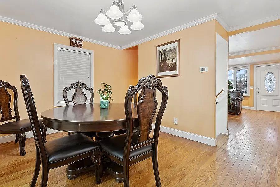 Primary Photo - 148-7 Sutter Ave