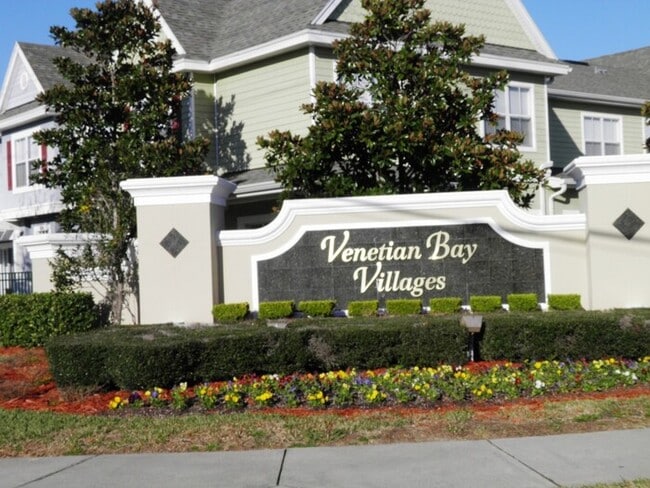 Building Photo - Townhome in Venetian Bay Kissimmee