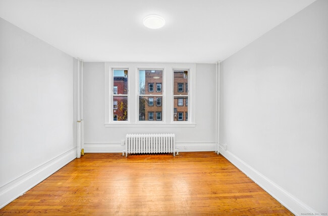 Foto del edificio - 1040 Capitol Ave