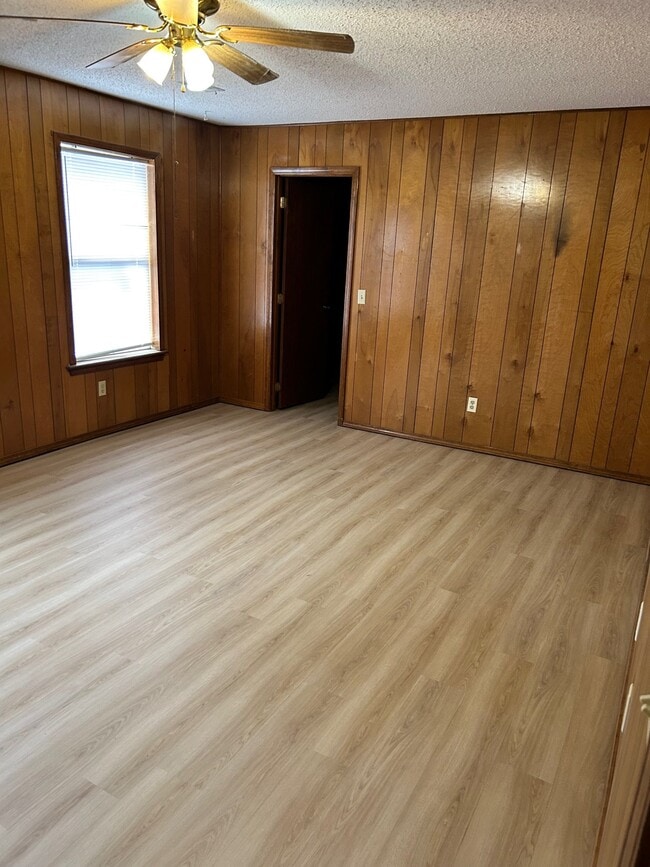 Foto del edificio - 1216 Highland Ave