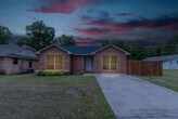 Primary Photo - 441 Pecan Hollow St