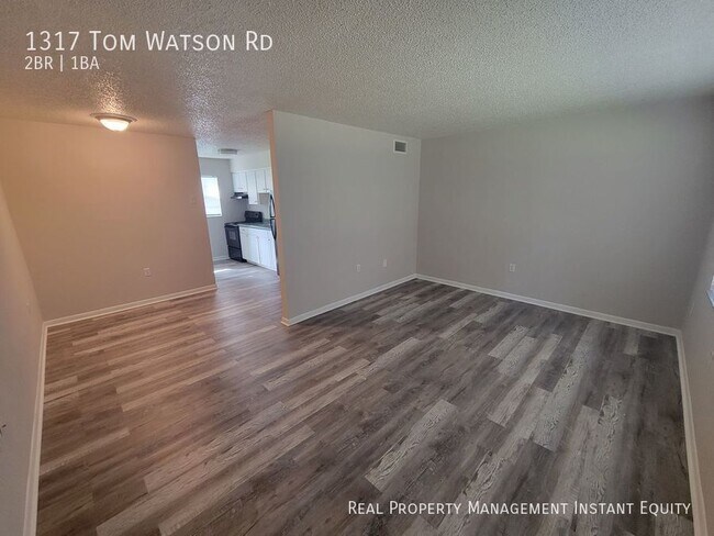 Building Photo - 1317 Tom Watson Rd