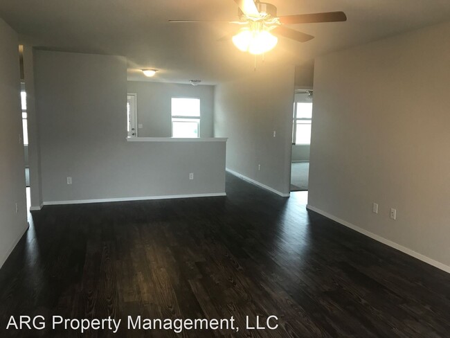 Building Photo - 4 br, 2 bath House - 3812 Rosebud Lane