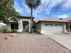 Building Photo - 4307 E San Remo Ave