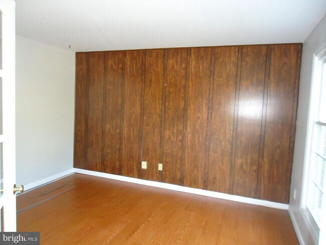 Building Photo - 3554 Armfield Farm Dr