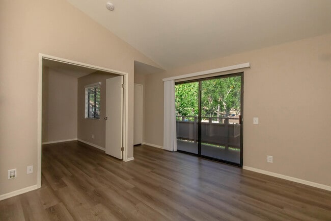 Building Photo - Westridge Apartment Homes