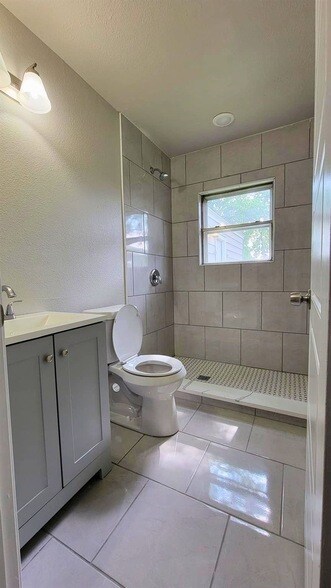 Foto del edificio - 4205 5th Ave