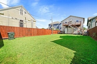 Building Photo - 3223 Avenue M