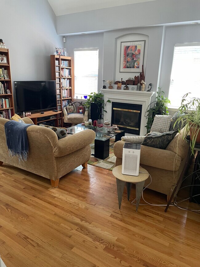 Foto del edificio - 2078 Red Oak Cir