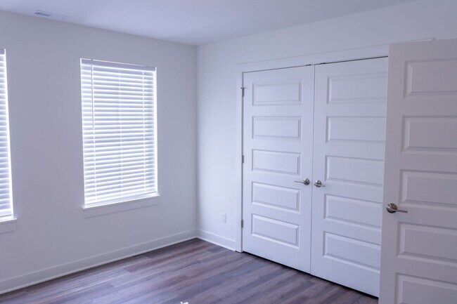 Building Photo - 20011 Cornice St